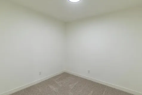 8319 59 Street S Horace ND 58047