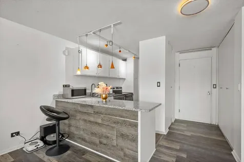 15 S 1st Street Minneapolis MN 55401