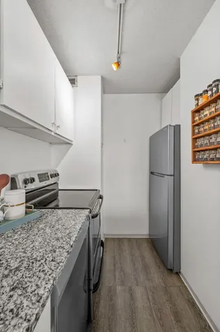 15 S 1st Street Minneapolis MN 55401