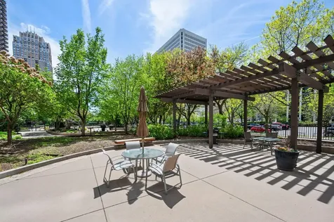 15 S 1st Street Minneapolis MN 55401