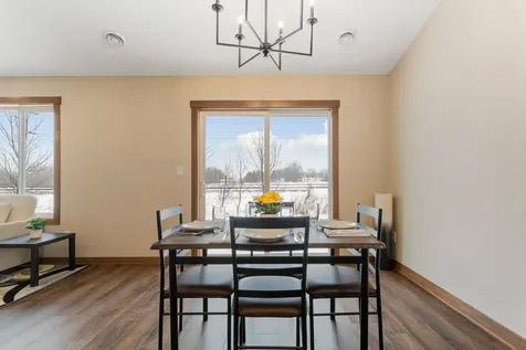 804 2nd St SE Dodge Center MN 55927