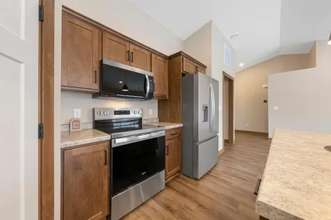 804 2nd St SE Dodge Center MN 55927