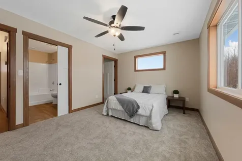 804 2nd St SE Dodge Center MN 55927