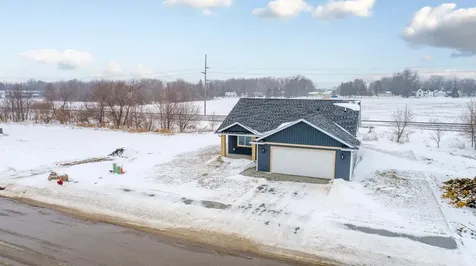 804 2nd St SE Dodge Center MN 55927