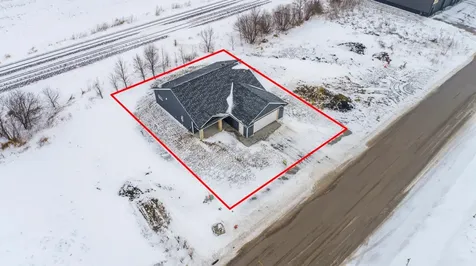 804 2nd St SE Dodge Center MN 55927