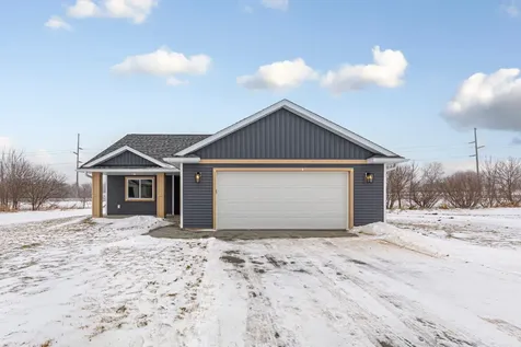 804 2nd St SE Dodge Center MN 55927