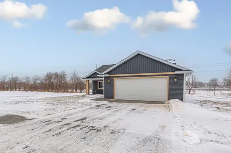 804 2nd St SE Dodge Center MN 55927