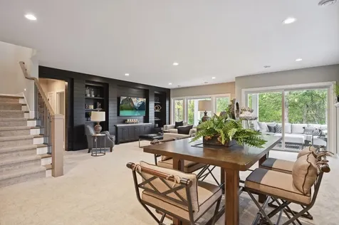 7 Pondview Trail North Oaks MN 55127