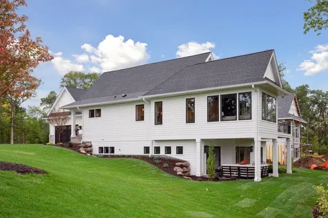 7 Pondview Trail North Oaks MN 55127