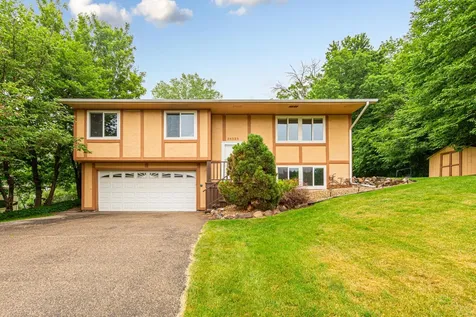 26525 Xerxes Trail Elko New Market MN 55020