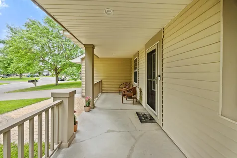 10067 Toledo Drive N Brooklyn Park MN 55443
