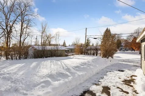 130 10th Avenue N Hopkins MN 55343