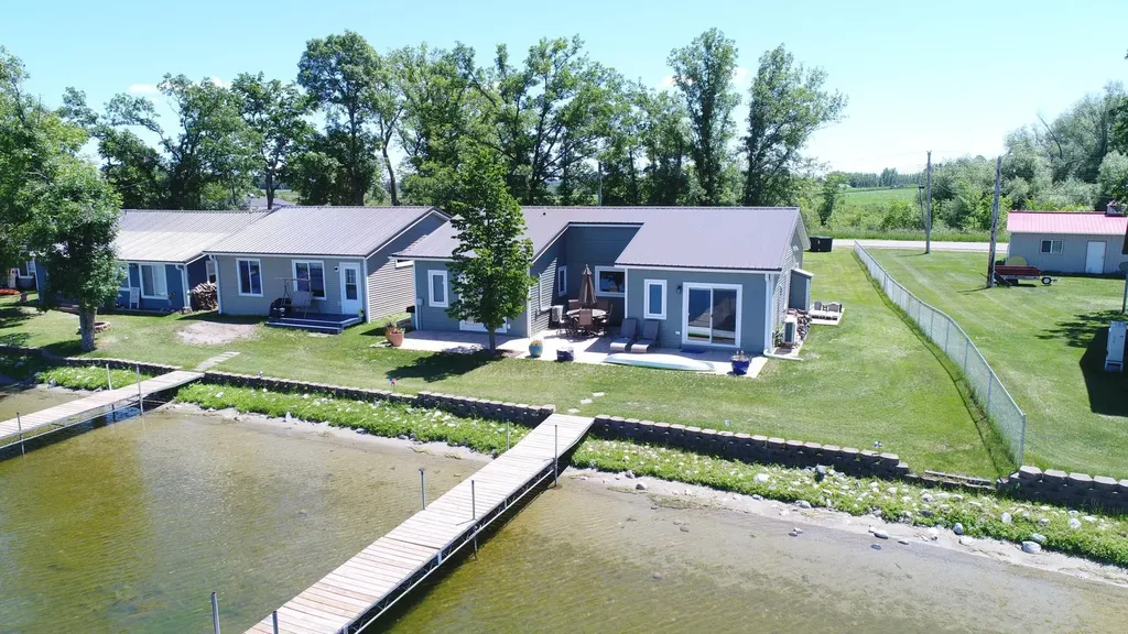27096 Little Floyd Lake Road Detroit Lakes MN 56501