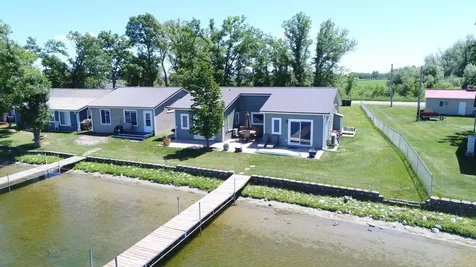 27096 Little Floyd Lake Road Detroit Lakes MN 56501