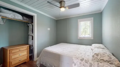 27096 Little Floyd Lake Road Detroit Lakes MN 56501