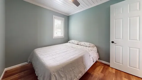 27096 Little Floyd Lake Road Detroit Lakes MN 56501