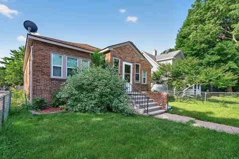 1801 3rd Avenue N Minneapolis MN 55405