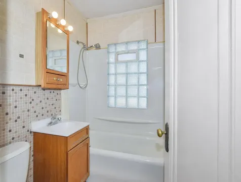 1801 3rd Avenue N Minneapolis MN 55405
