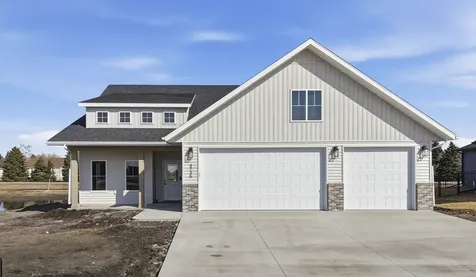 4736 Hampton Loop S Moorhead MN 56560