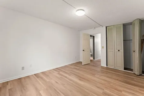 4207 Lakeside Avenue N Brooklyn Center MN 55429