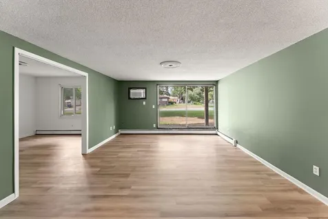 4207 Lakeside Avenue N Brooklyn Center MN 55429
