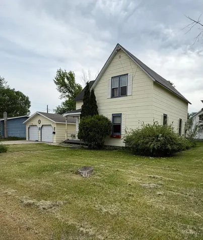 357 5th Avenue SW Perham MN 56573