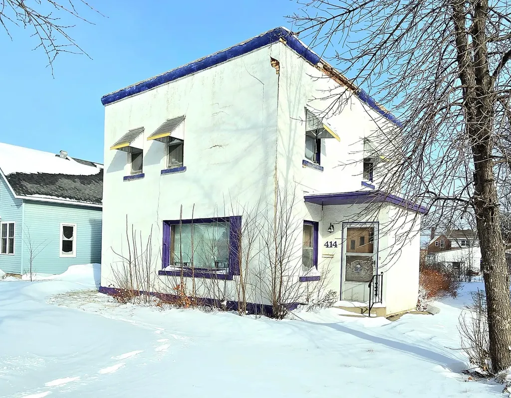 414 Broadway Street N New Ulm MN 56073