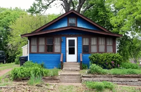 67 Sidney Street W Saint Paul MN 55107