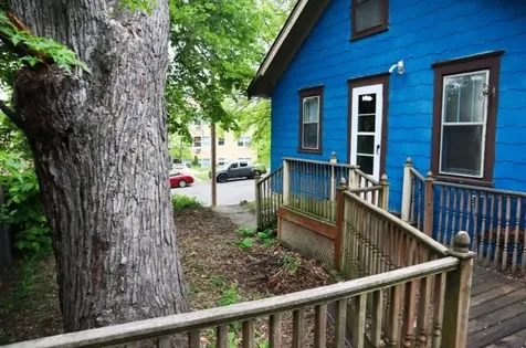 67 Sidney Street W Saint Paul MN 55107