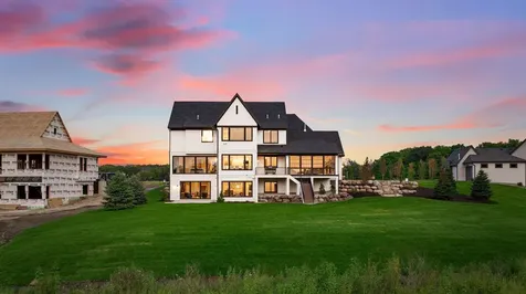 2073 Bridgevine Court Independence MN 55359