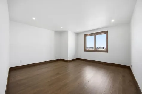 6490 Selkirk Drive S Fargo ND 58104