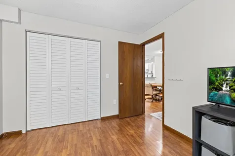 7618 York Avenue S Edina MN 55435