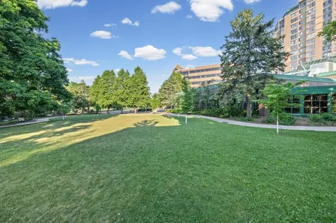 7618 York Avenue S Edina MN 55435