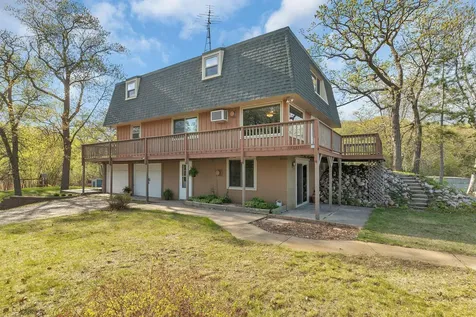 6032 Quinn Avenue NW Annandale MN 55302