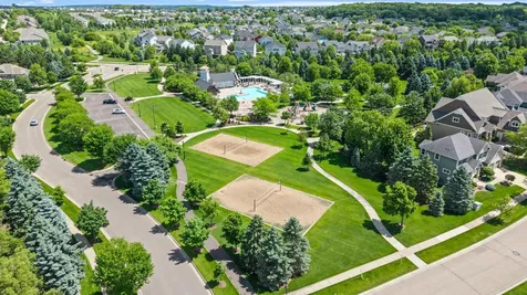 10814 Falling Water Lane Woodbury MN 55129