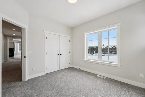 10814 Falling Water Lane Woodbury MN 55129