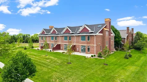 10814 Falling Water Lane Woodbury MN 55129