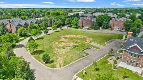10814 Falling Water Lane Woodbury MN 55129
