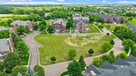 10814 Falling Water Lane Woodbury MN 55129