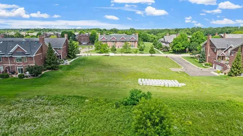10814 Falling Water Lane Woodbury MN 55129