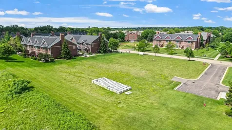 10814 Falling Water Lane Woodbury MN 55129