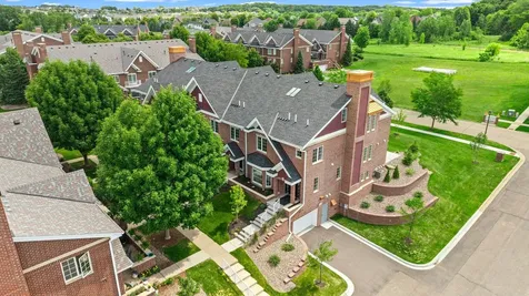10814 Falling Water Lane Woodbury MN 55129