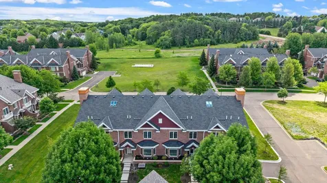 10814 Falling Water Lane Woodbury MN 55129