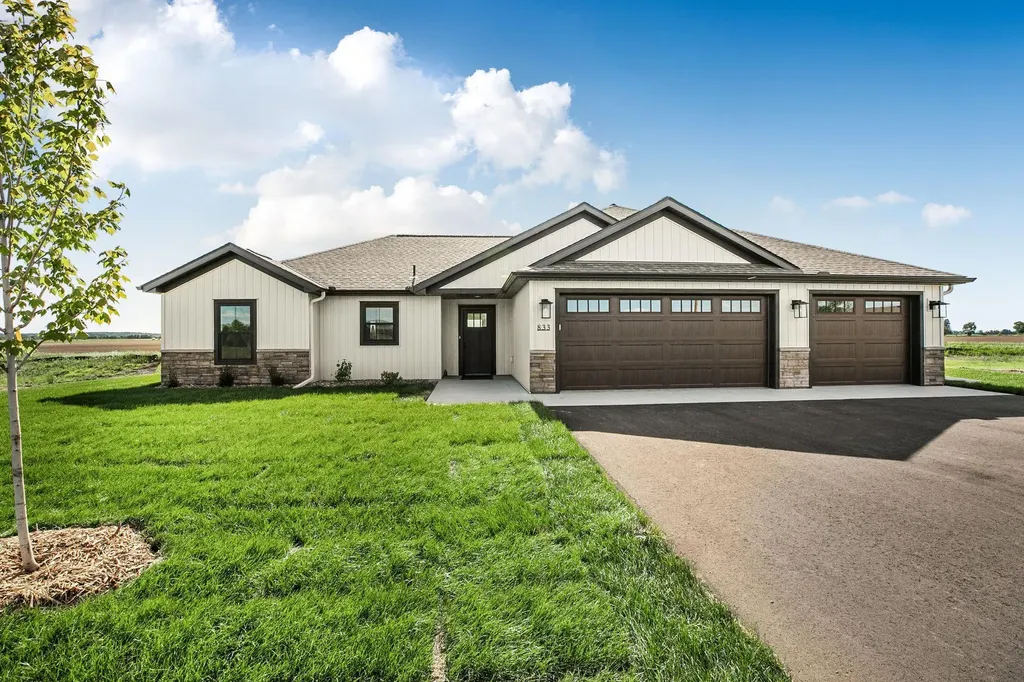 833 3rd Ave Court SW Rice MN 56367