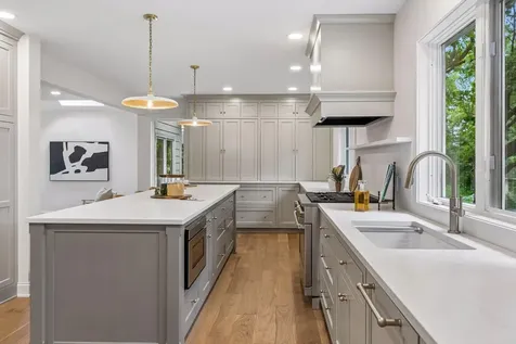 5804 Schaefer Road Edina MN 55436