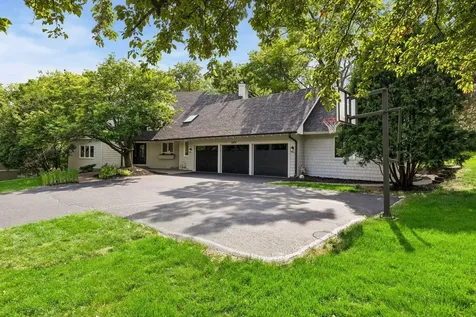 5804 Schaefer Road Edina MN 55436