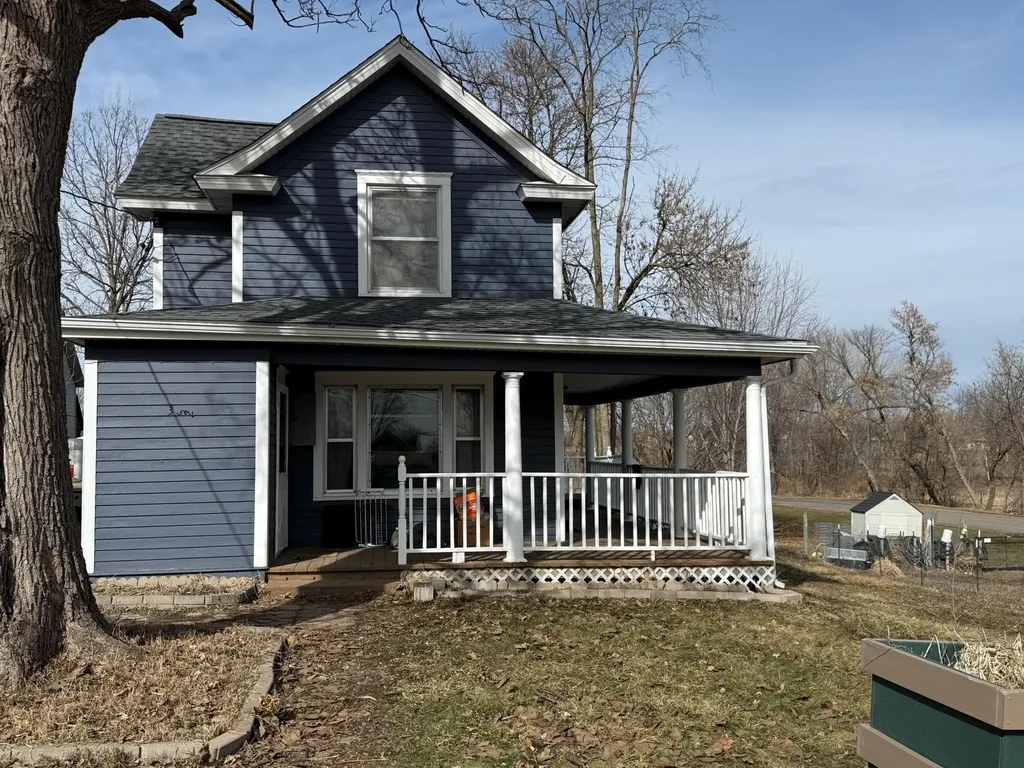 352 4th Street N Brownton MN 55312