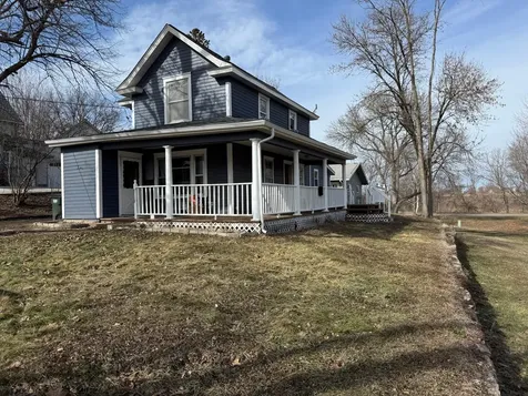 352 4th Street N Brownton MN 55312