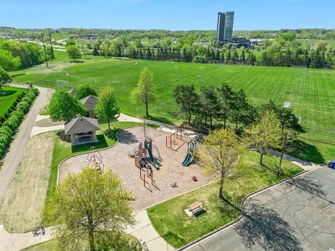 2611 Concord Way Mendota Heights MN 55120