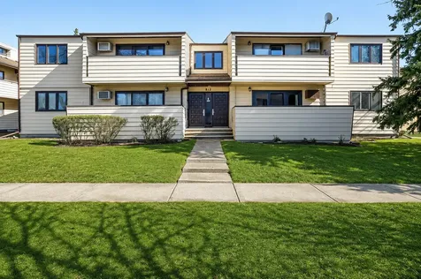 812 10th Street S Fargo ND 58103